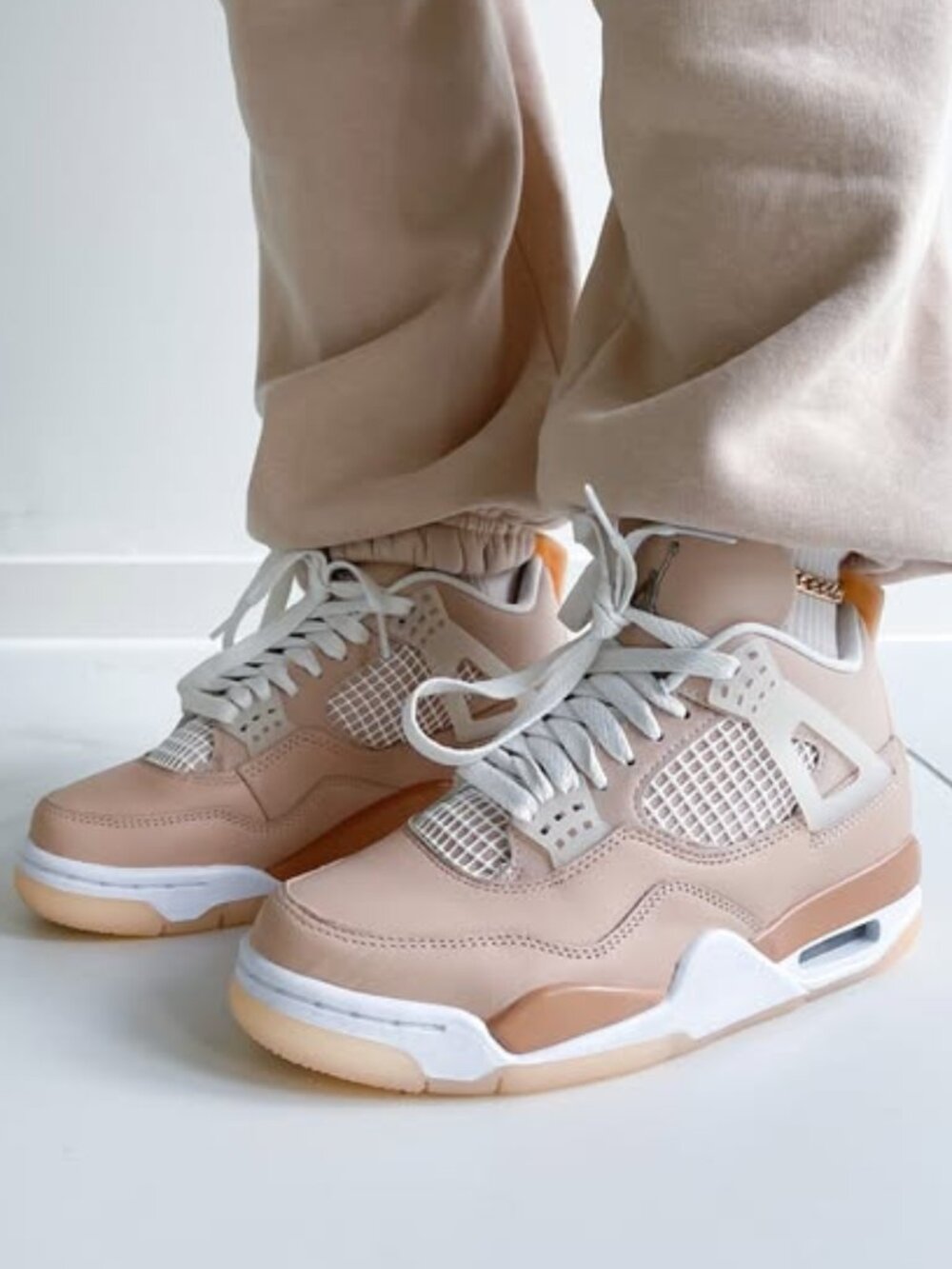 Nike Air Jordan 4 Retro "Shimmer" Women's Sneakers Size 8.5